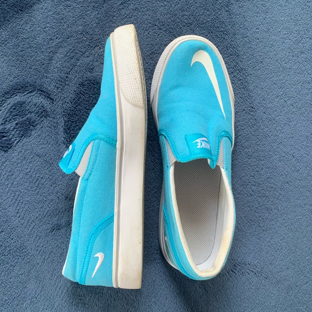 Nike Slide Ons